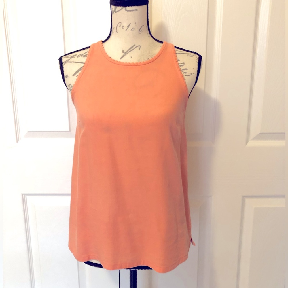 Women's peach/pink/coral Sleeveless Top